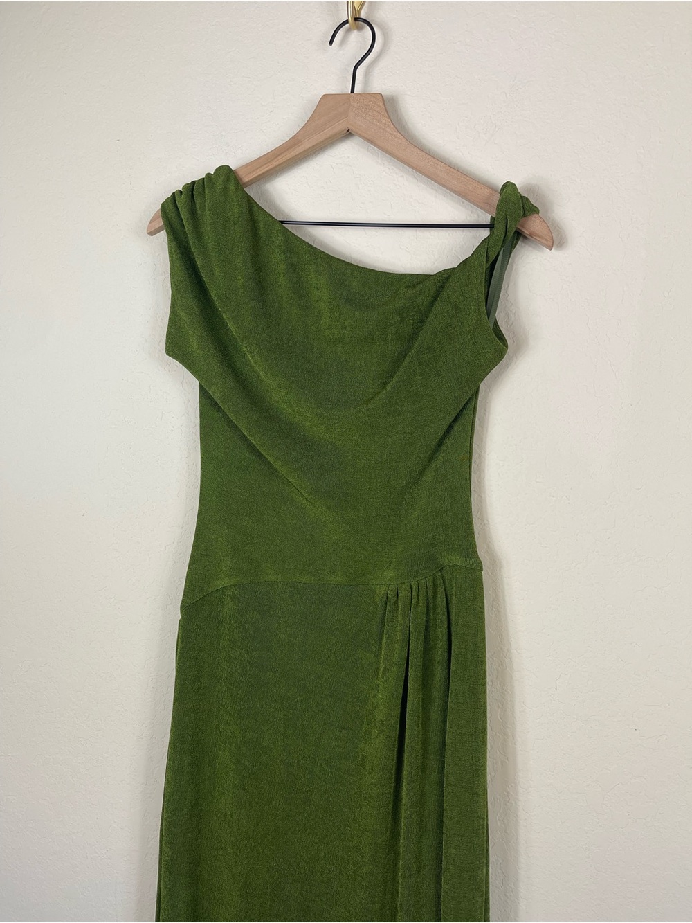 Khanums Slinky Off The Shoulder Maxi Dress in Khaki Size Large NWT - Picture 5 of 11
